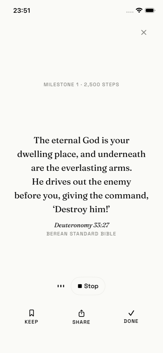 A milestone screen at 2,500 steps with a newly unsealed verse, Deuteronomy 33:27, set in large serif type above Keep, Share and Done controls.